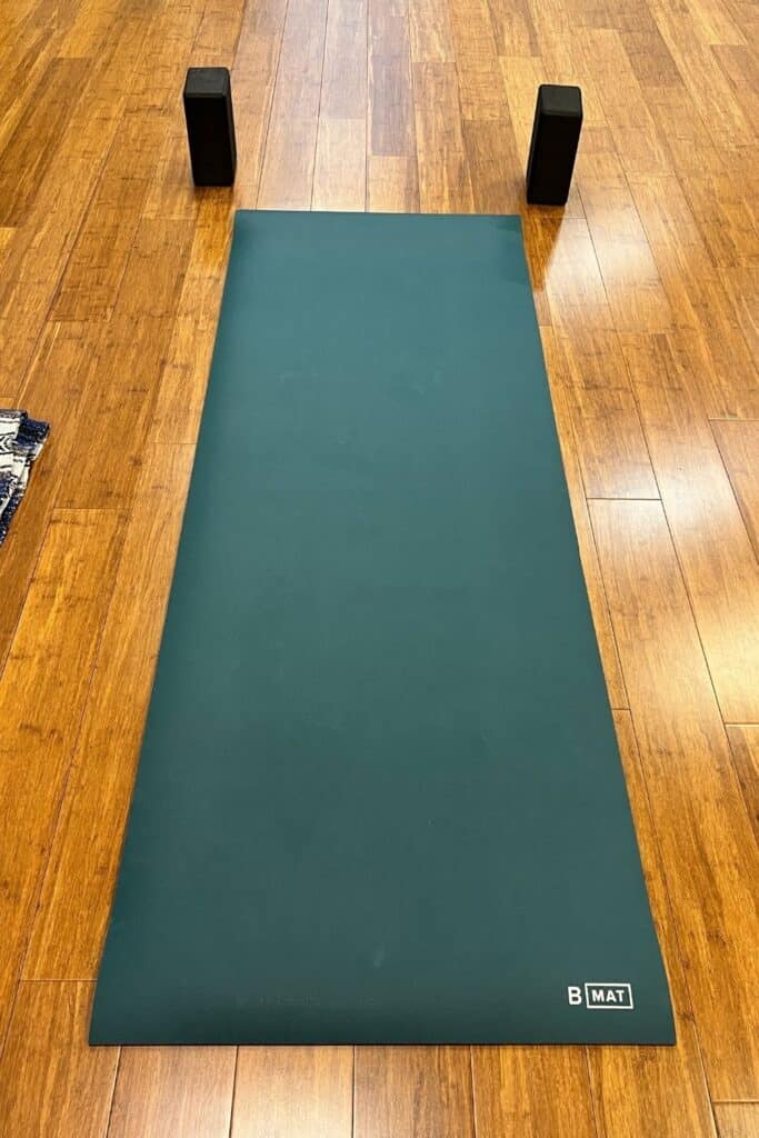 B Mat Strong Review (Super Grippy Yoga Mat) EMPOWER YOUR WELLNESS